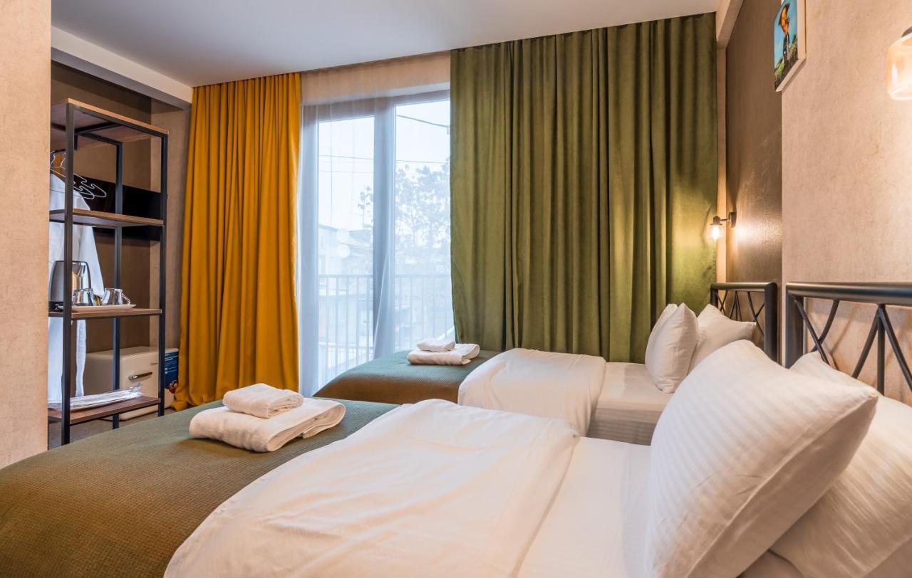 Green Inn Tbilisi Ngoại thất bức ảnh