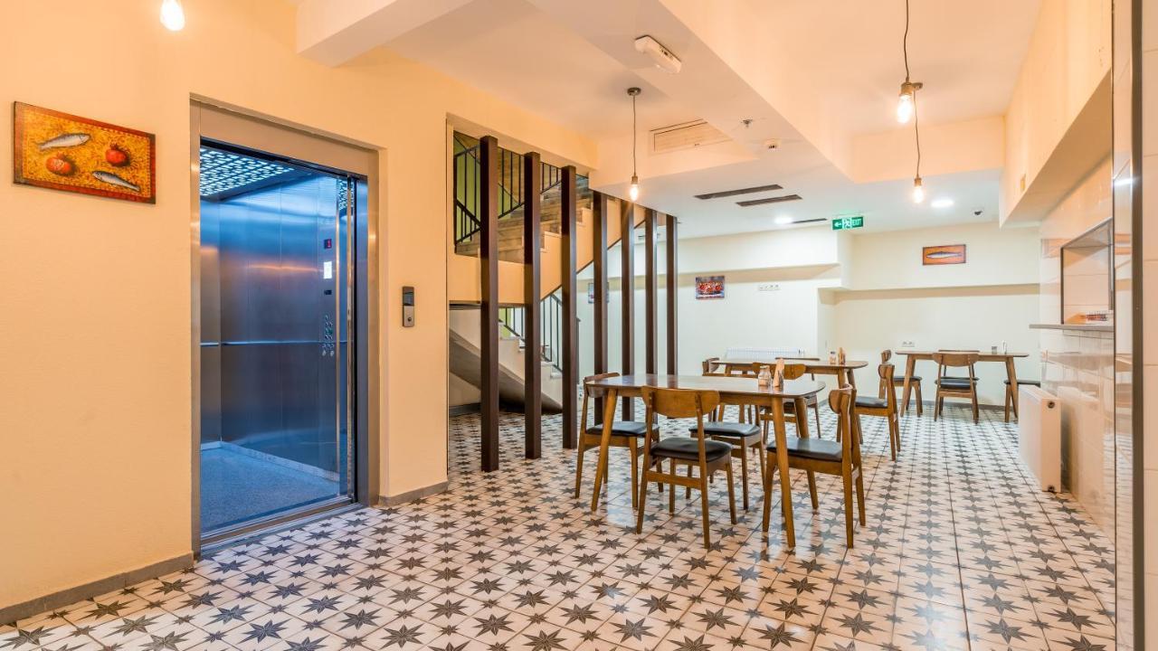 Green Inn Tbilisi Ngoại thất bức ảnh