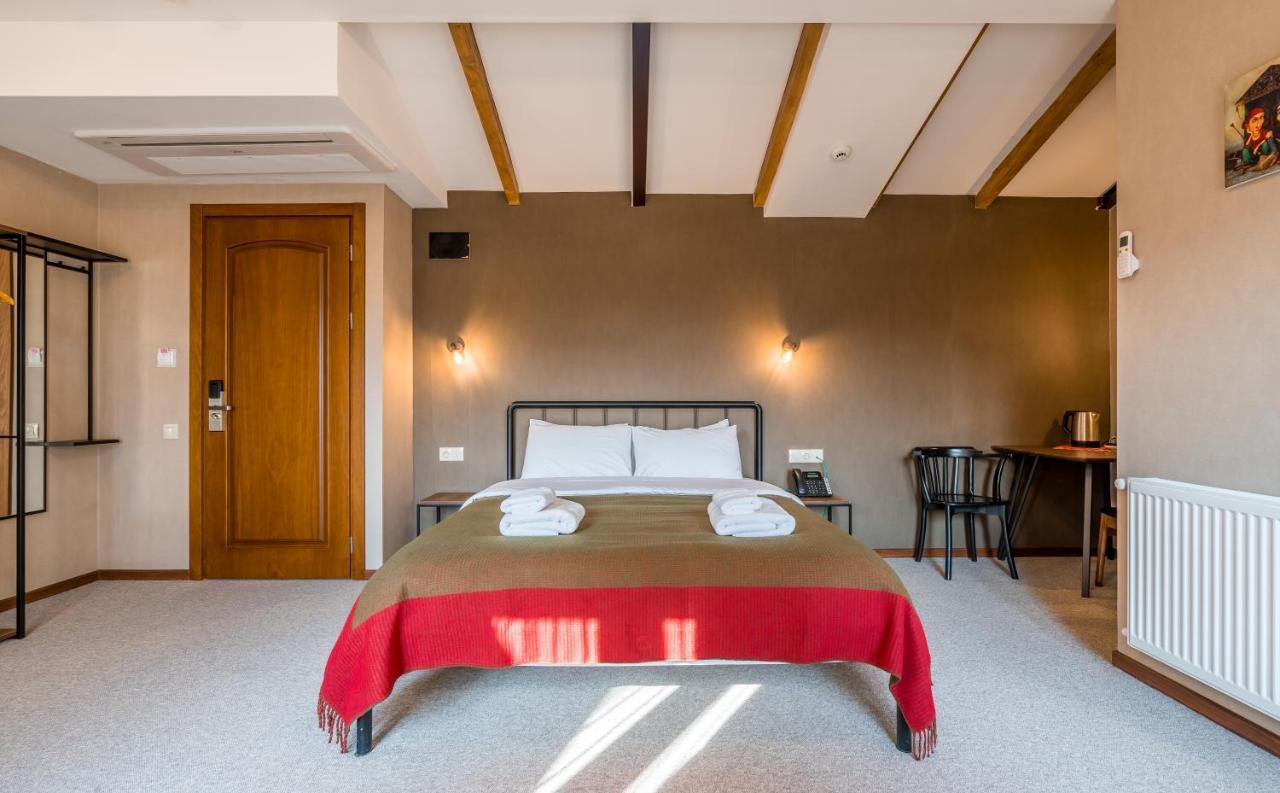 Green Inn Tbilisi Ngoại thất bức ảnh